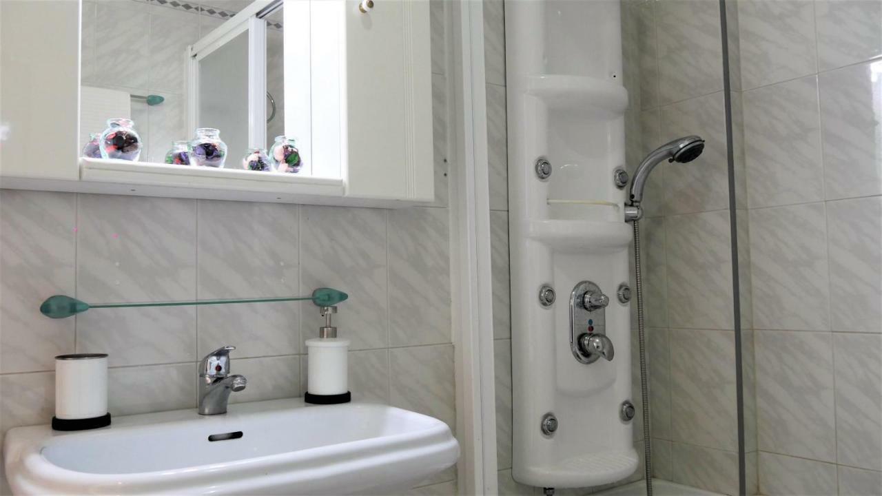 Apartamento Sol-Azul Appartamento Málaga Esterno foto