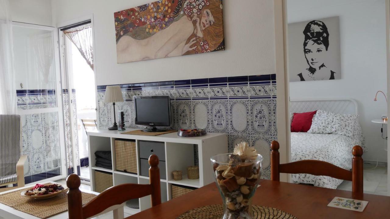 Apartamento Sol-Azul Appartamento Málaga Esterno foto