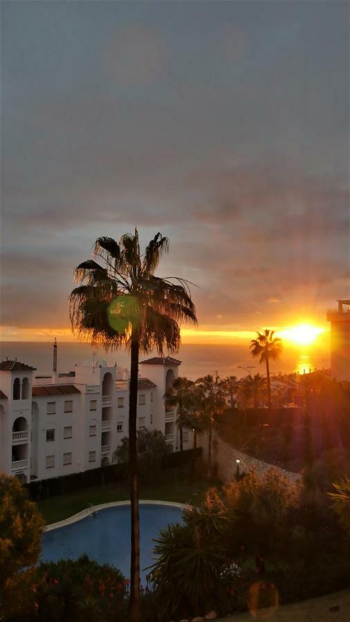 Apartamento Sol-Azul Appartamento Málaga Esterno foto